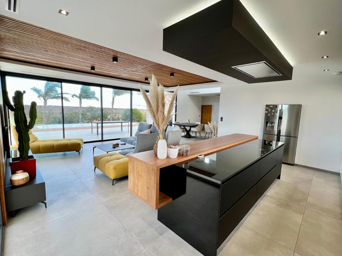 Villa D'Exception Avec Piscine A Debordement - Vue Panoramique Saint-Nazaire  Exteriör bild
